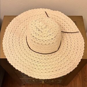 Furtalk Lace Sun Hat in Cream